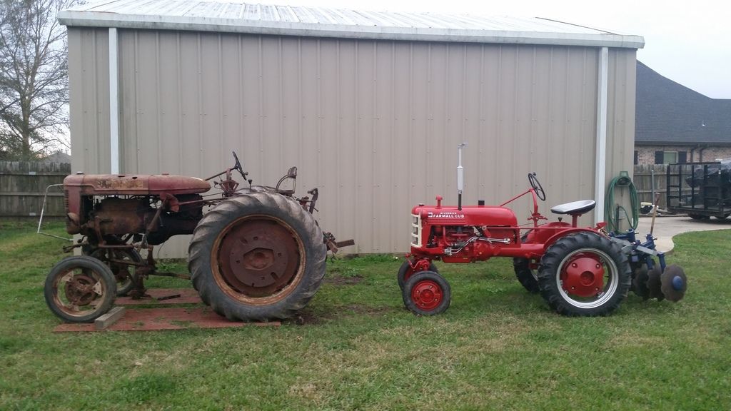 Farmall Super Av Farmall Cub 2932